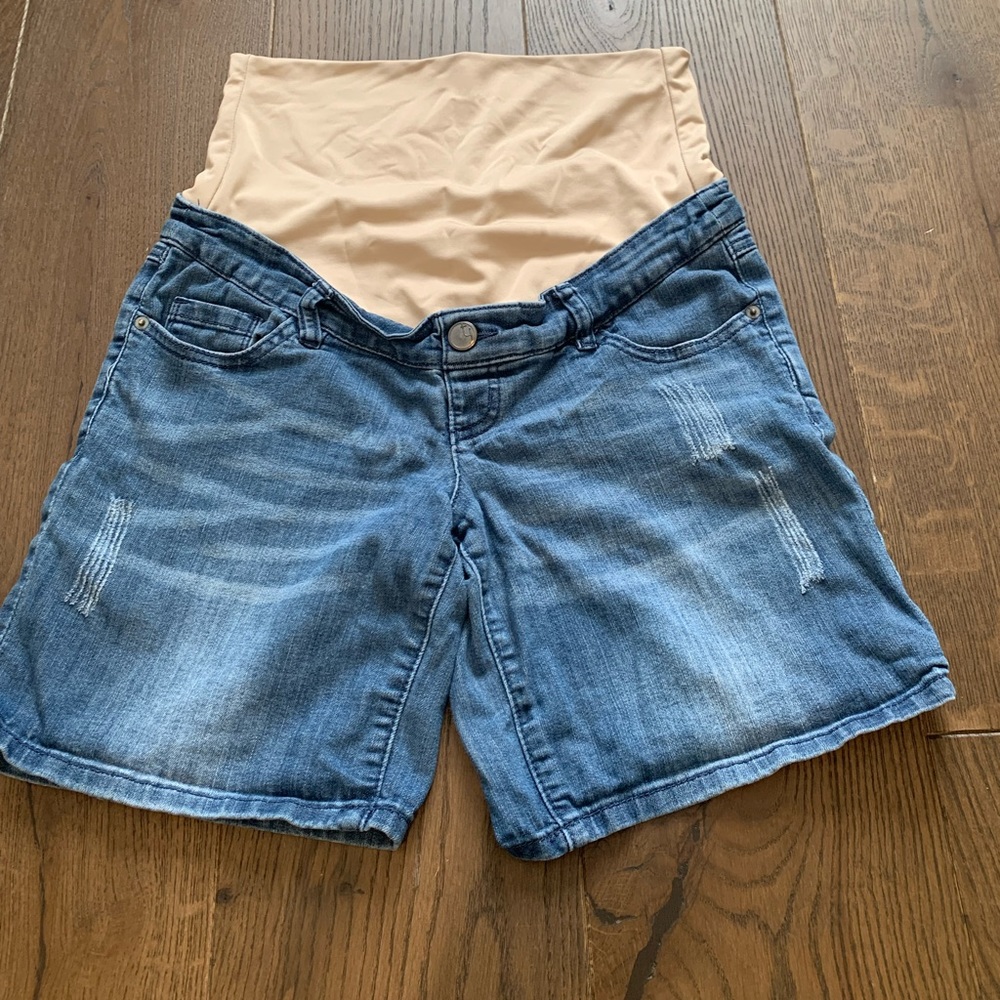 Maternity shorts, denim